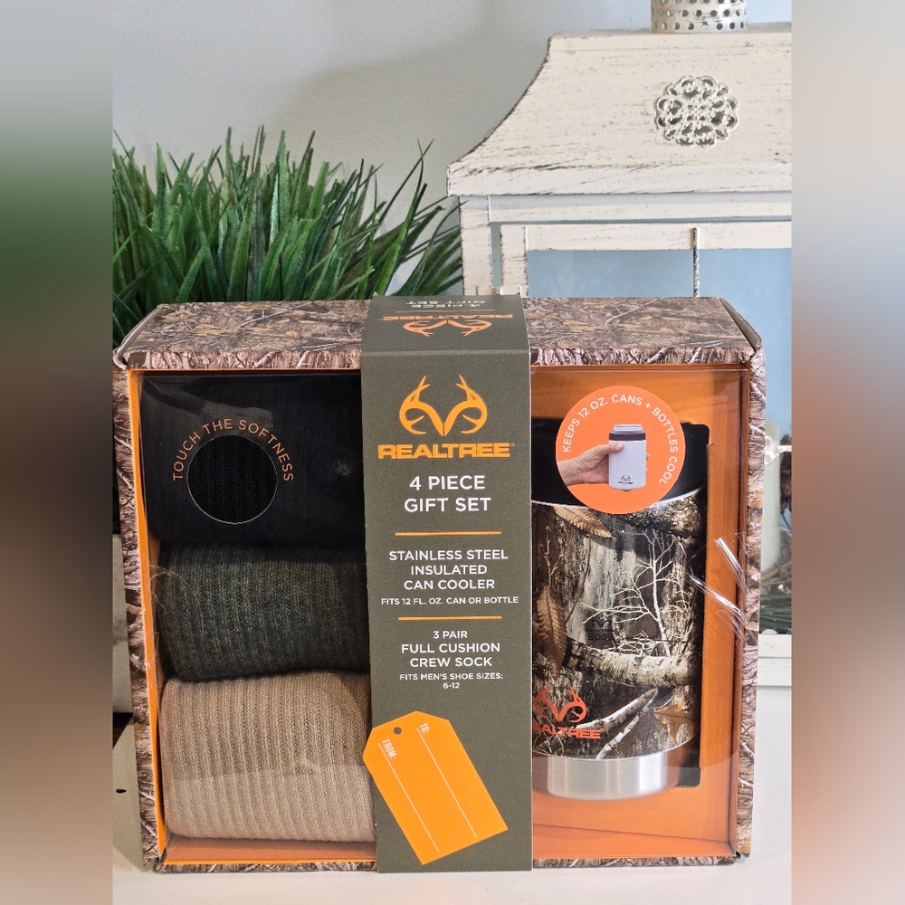 Realtree Men's 4-Piece Gift Set